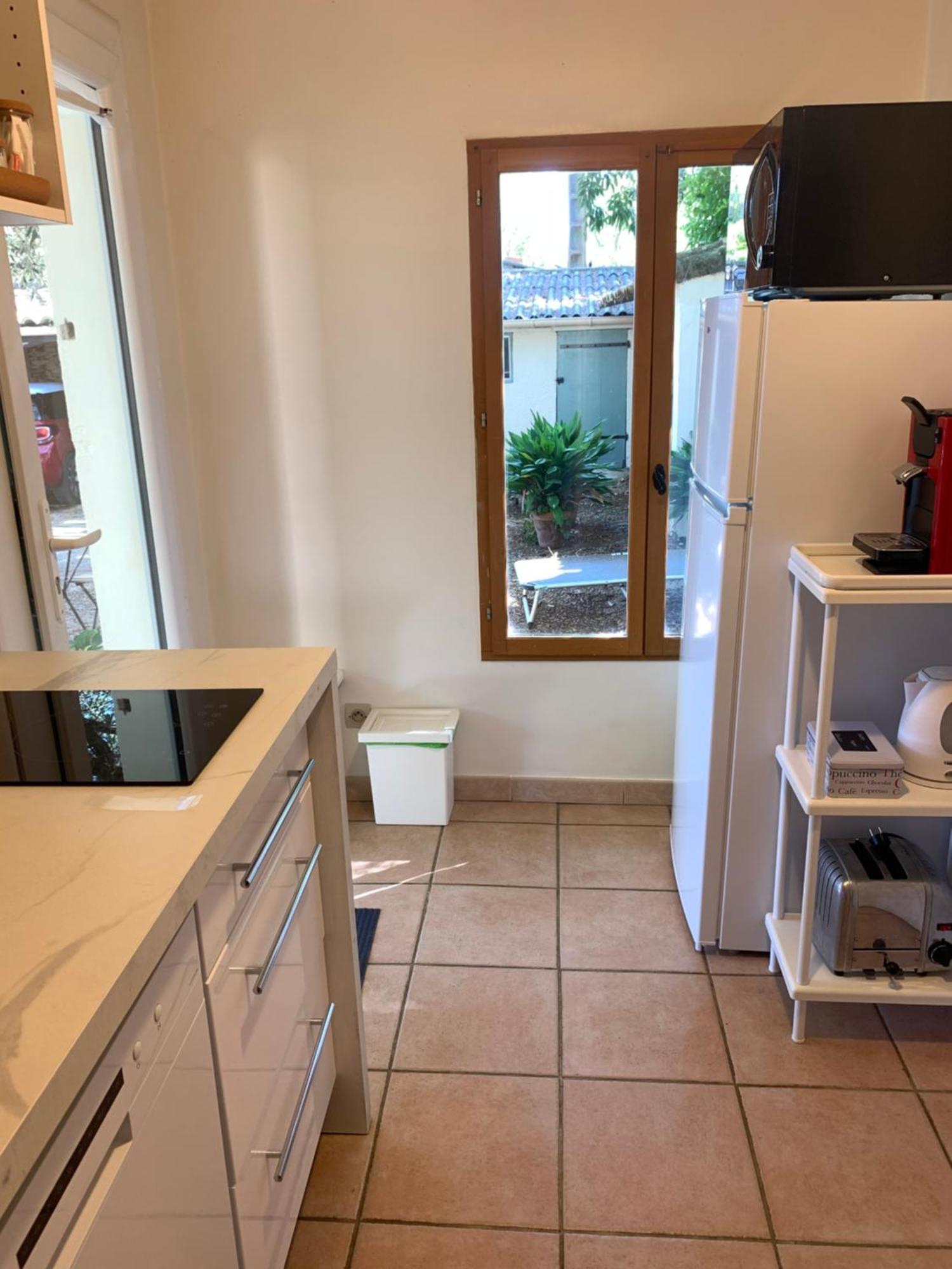 Mazet Proche Golf Villa Nîmes Eksteriør bilde